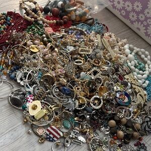 vintage jewelry lot mix